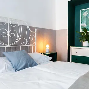 https://friendhouse-apartments-starovislna.krakowhotelspoland.com